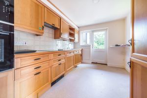 Kitchen - click for photo gallery